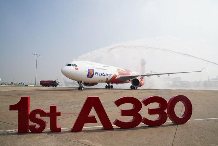 Vietjet réceptionne son premier gros-porteur A330