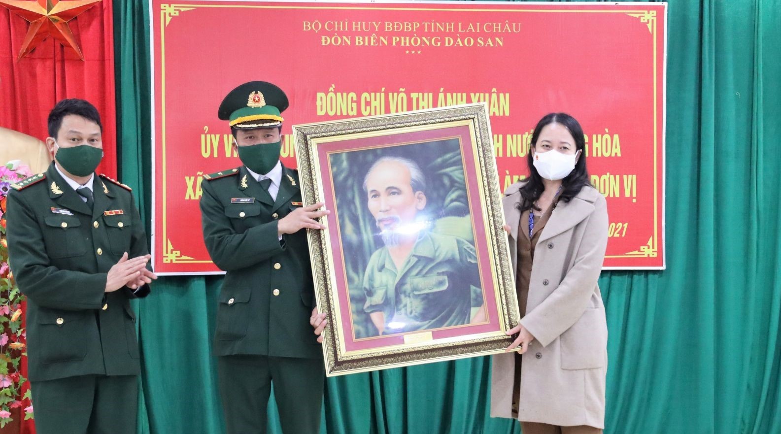 La vice-présidente Vo Thi Anh Xuan en visite dans la province de Lai Châu