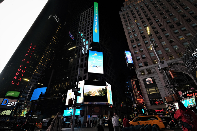 Le tourisme vietnamien apparaît sur Times Square aux États-Unis