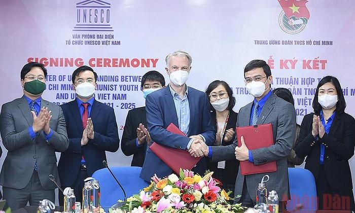 Pour que les jeunes vietnamiens promeuvent le développement des villes créatives de l UNESCO