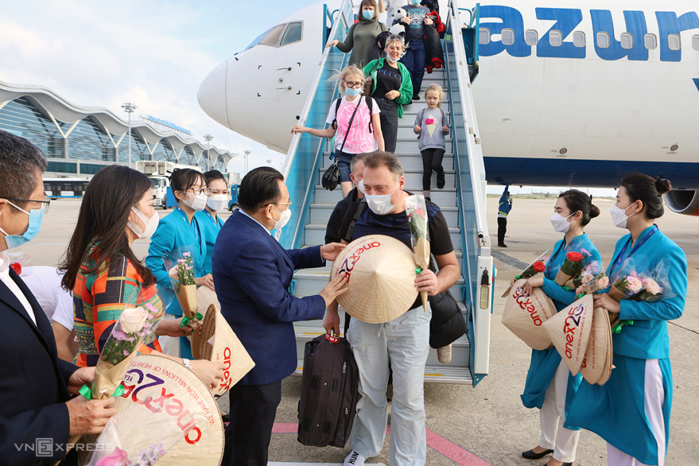 Les touristes russes de retour à Khanh Hoa