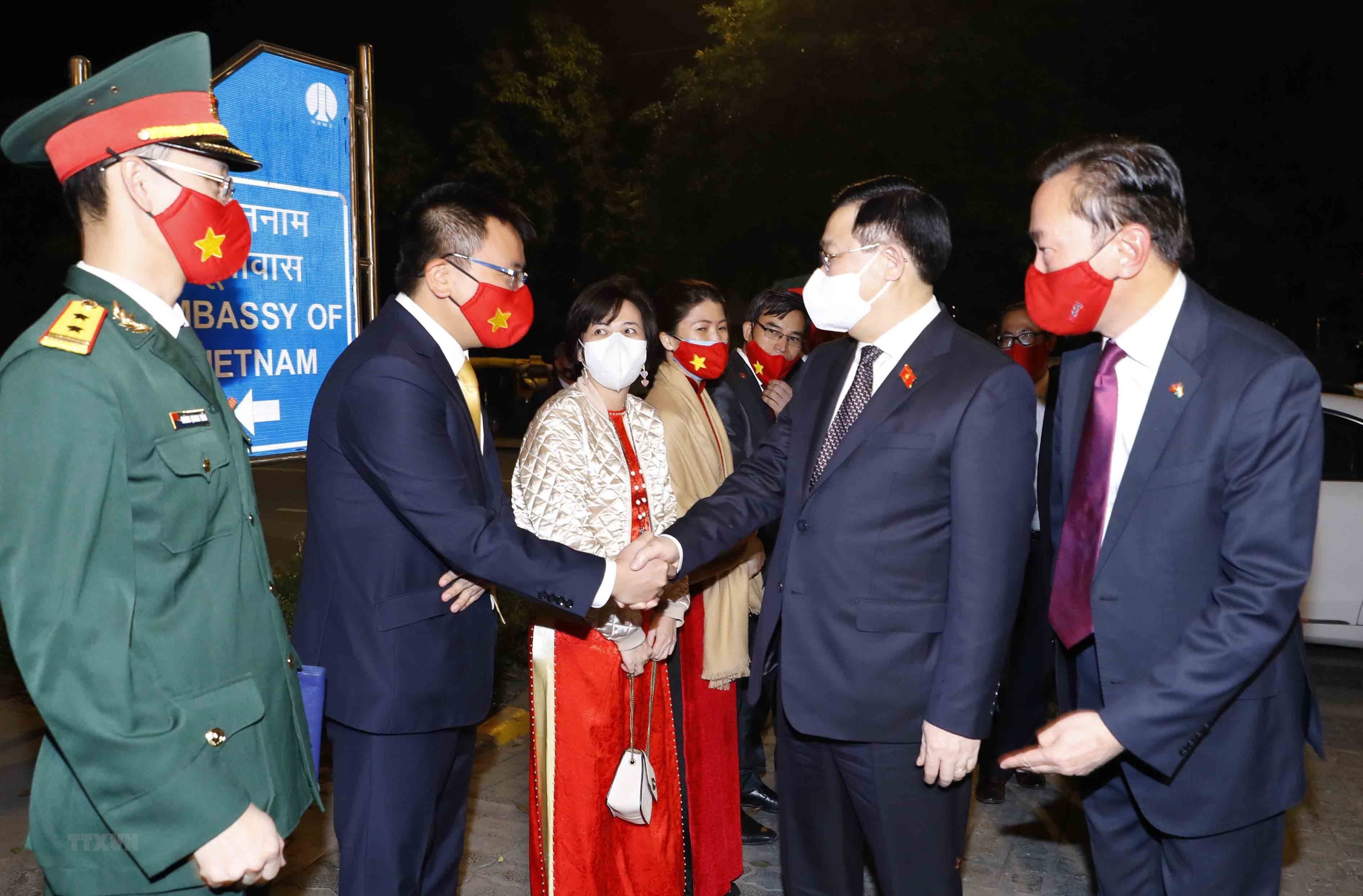 Le président de l AN rencontre la communauté vietnamienne en Inde