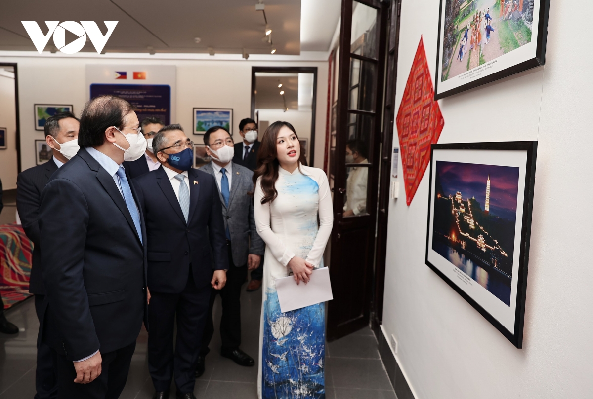Exposition Vietnam - Philippines Couleurs culturelles