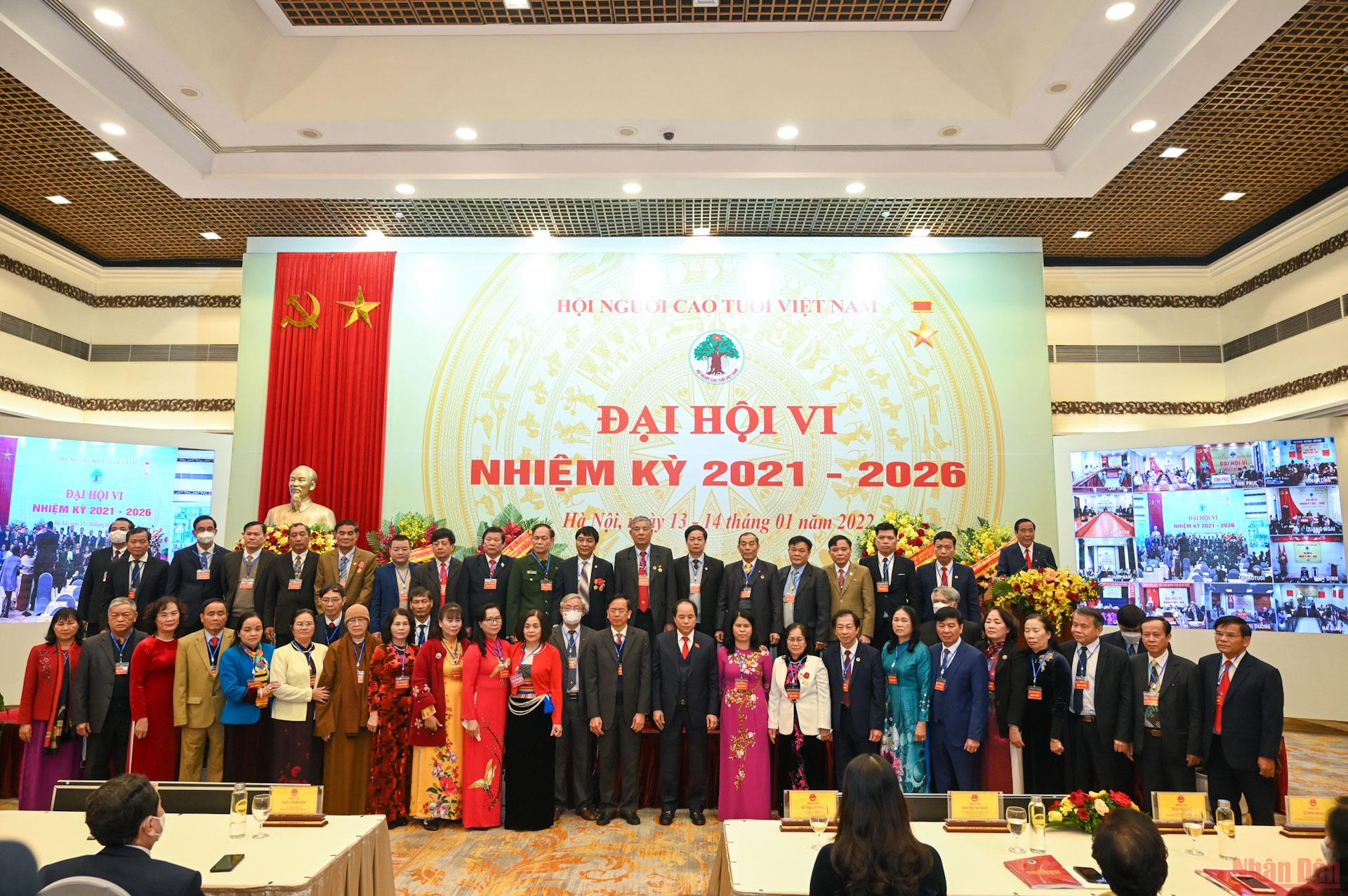 Le 6e Congrès national de l Association des personnes âgées du Vietnam