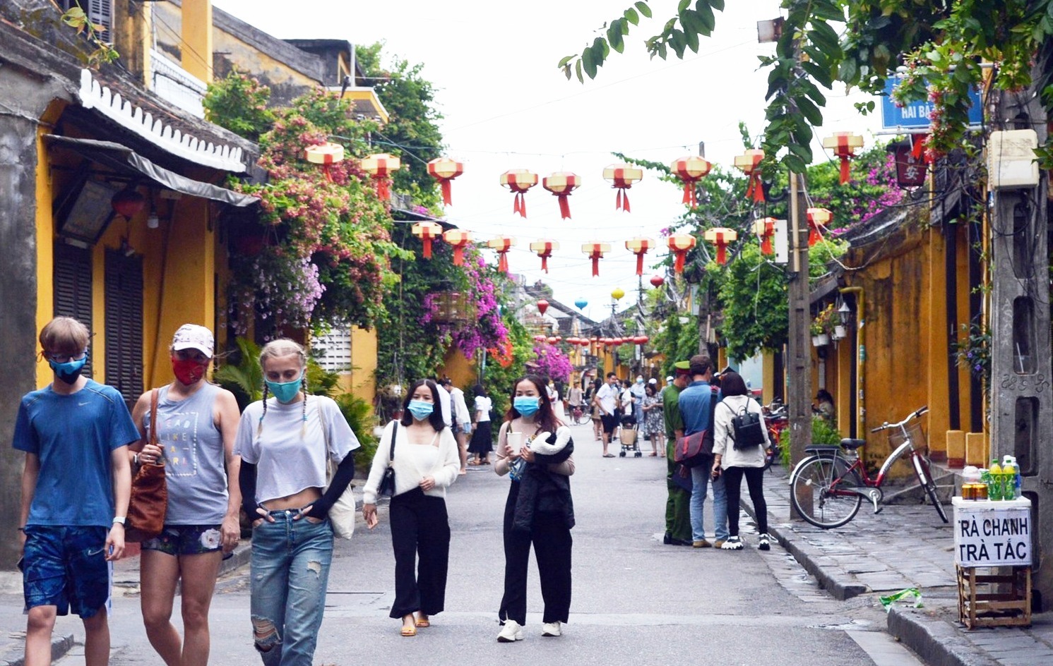 Proposition concernant la réouverture complète du marché du tourisme