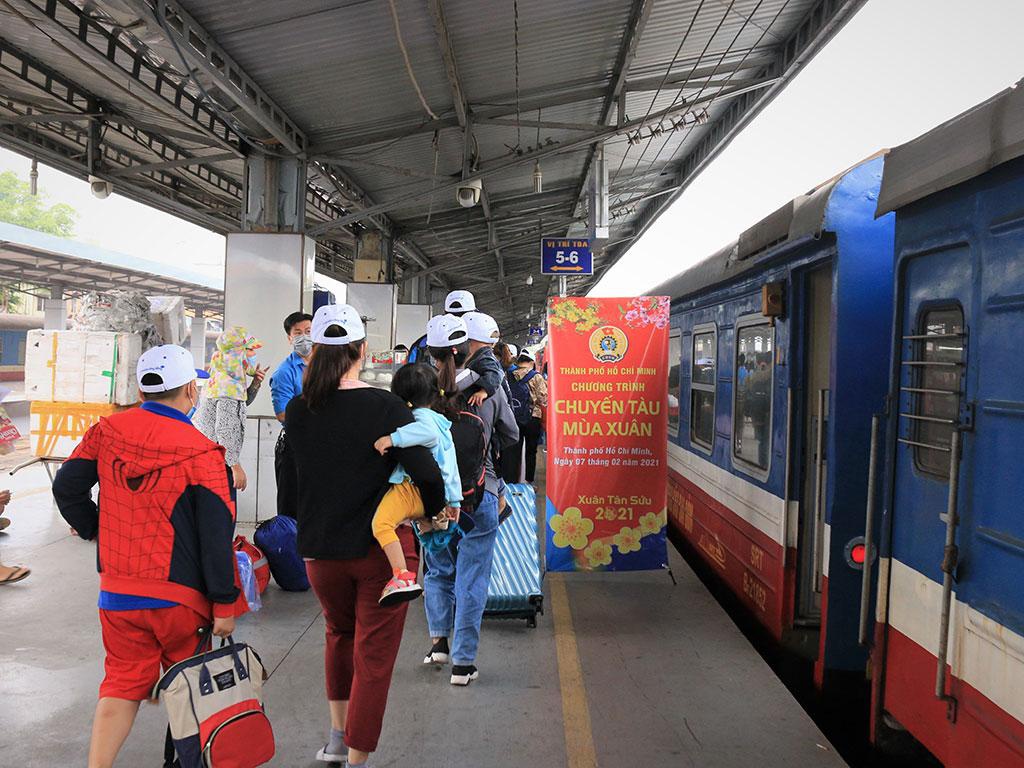 Ho Chi Minh-Ville Plus de 700 milliards de VND en faveur des travailleurs lors du Têt