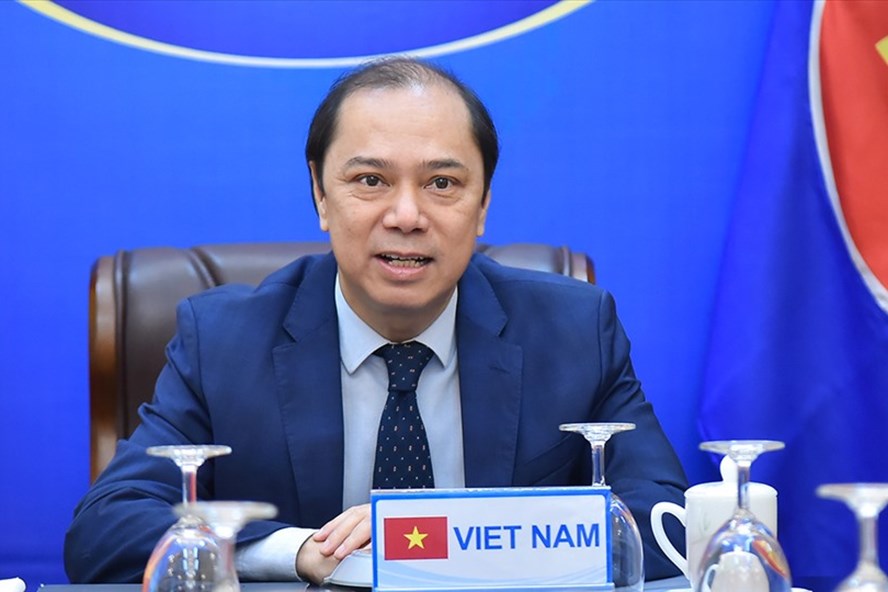 Pour approfondir les relations entre le Vietnam et les États-Unis