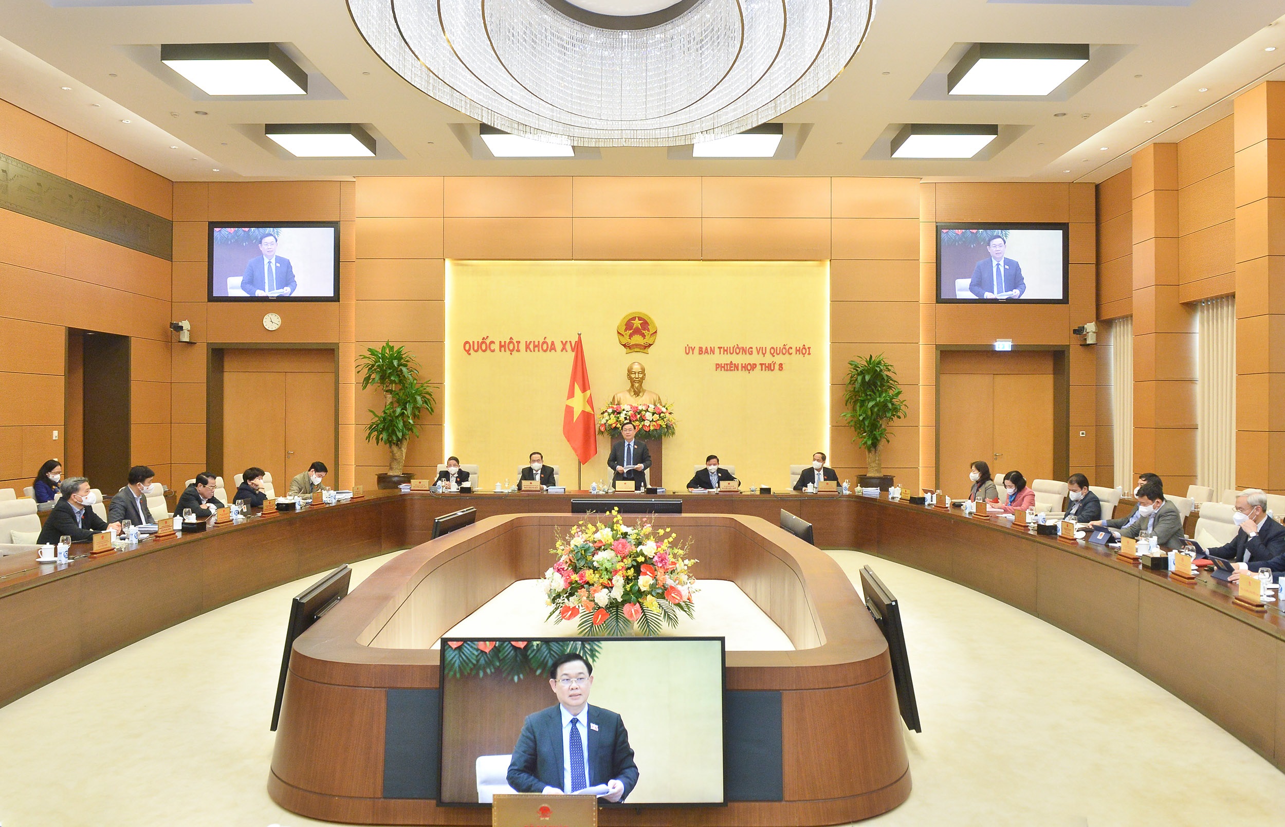 Clôture de la 8e réunion du Comité permanent de l Assemblée nationale