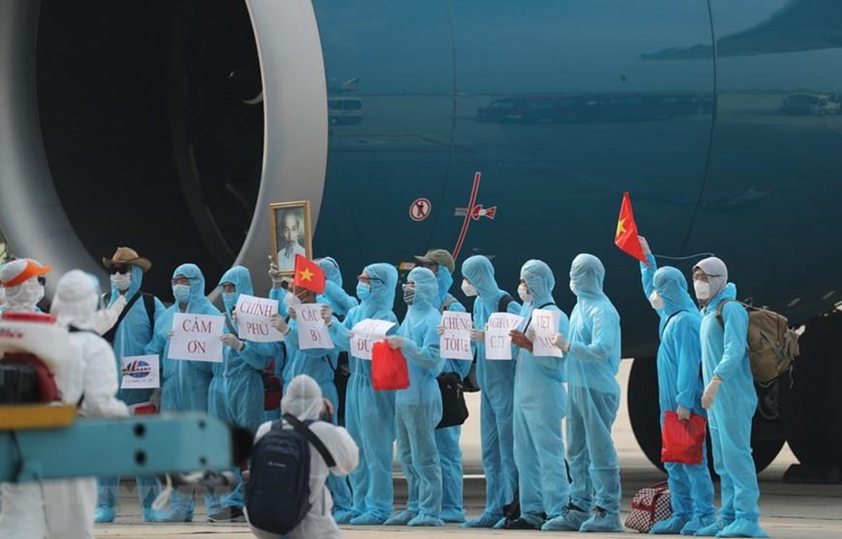COVID-19 Le rapatriement des Vietnamiens est la juste politique humanitaire du Parti et de l État