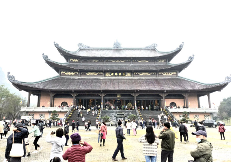 Congés du Têt Ninh Binh accueille près de 180 000 visiteurs