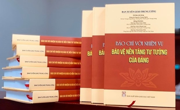 Lancement de la collection de livres Protéger les fondements idéologiques du Parti
