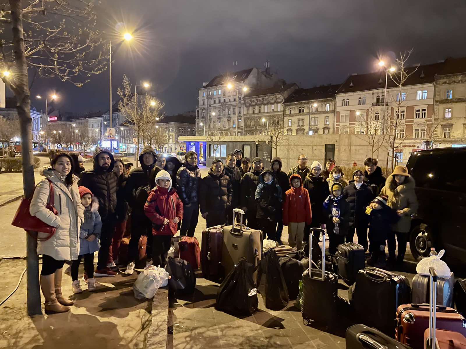 L ambassade en République tchèque soutient les Vietnamiens évacués de l Ukraine