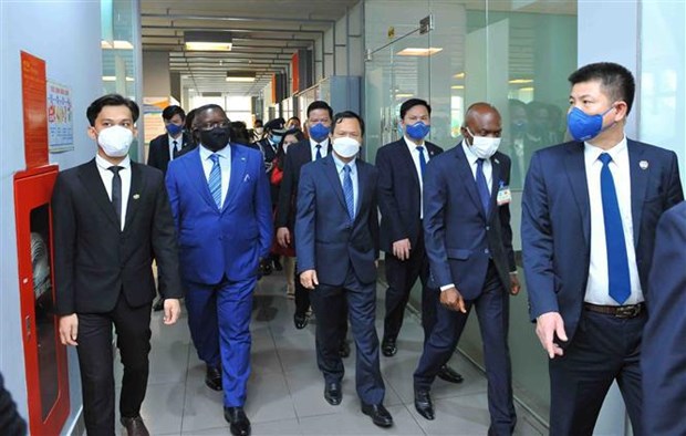 FPT aide la Sierra Leone à promouvoir la transformation numérique