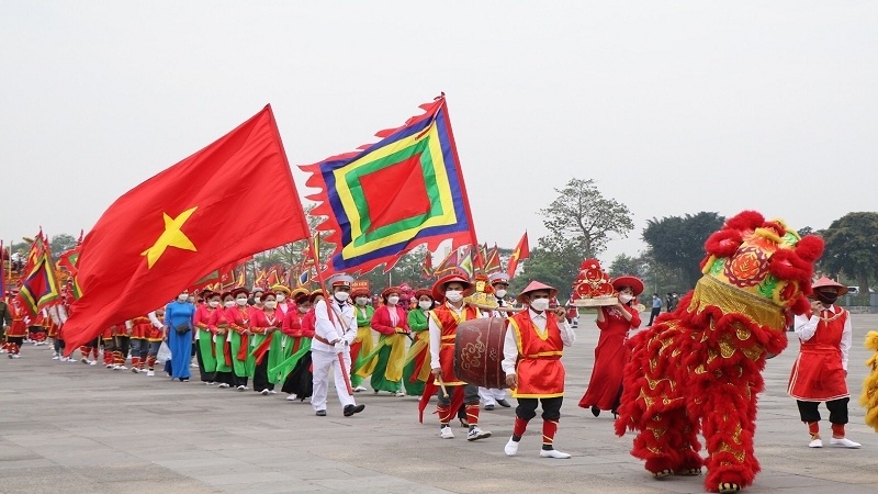 Procession du palanquin au festival du temple des rois Hung
