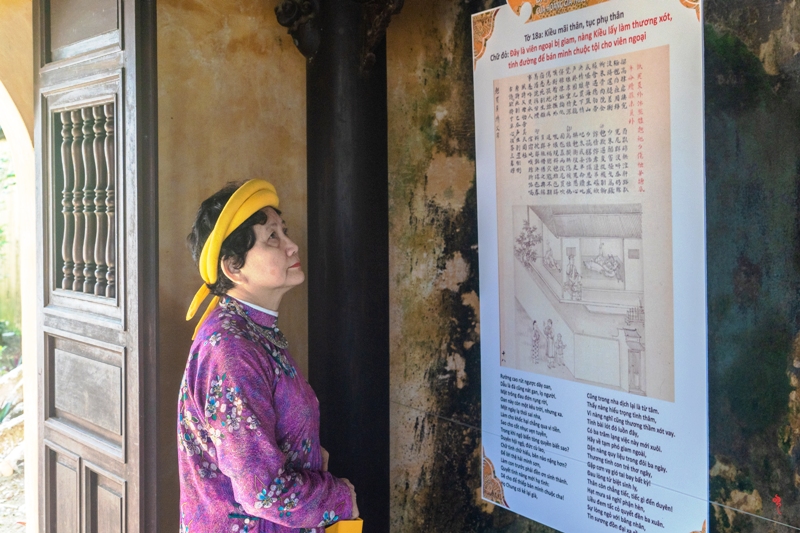 La version manuscrite royale du Conte de Kieu de la dynastie des Nguyen exposée