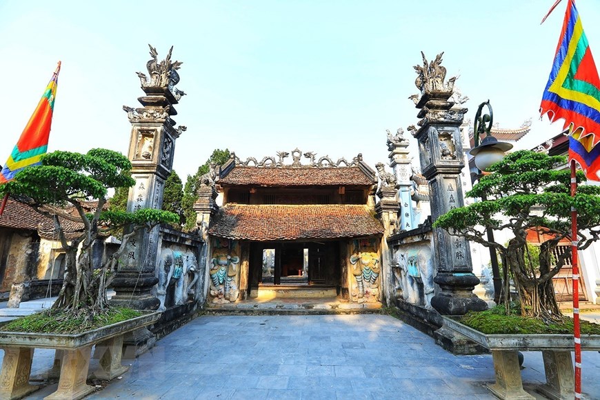 Préserver les vestiges historiques de l ancienne maison communale de Hung Lo