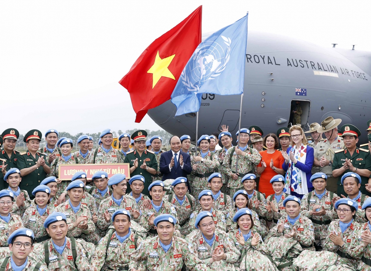 Le chef de l’Etat à la cérémonie de départ des forces vietnamiennes de maintien de la paix de l’ONU