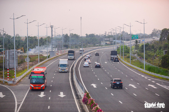 Inauguration de l autoroute Trung Luong - My Thuân