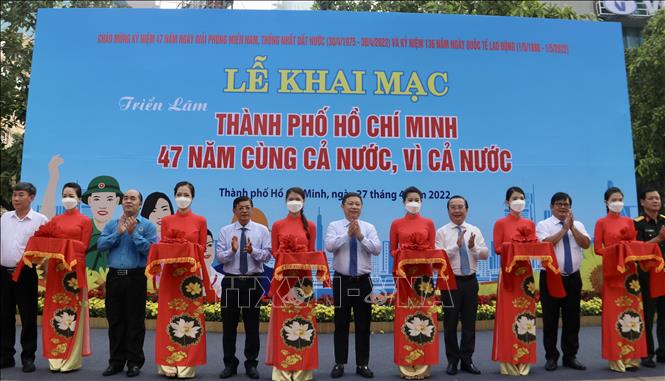 Ho Chi Minh-Ville - 47 ans avec tout le pays, pour tout le pays