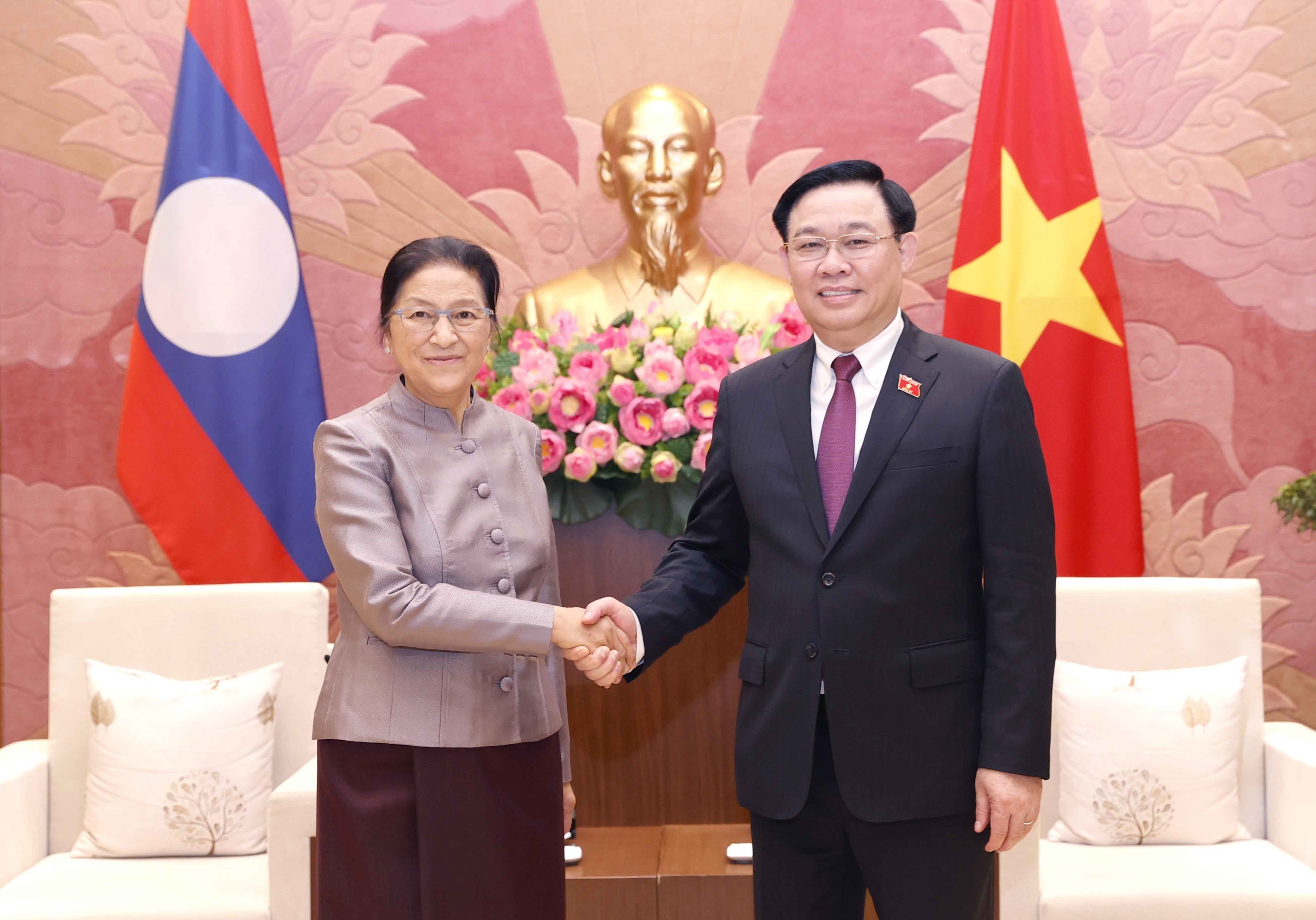 Approfondissement des relations d’amitié et de solidarité spéciale Vietnam-Laos