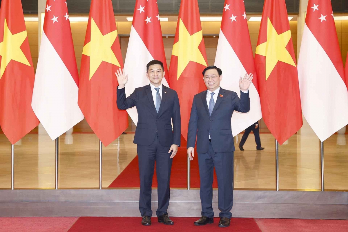 Vietnam-Singapour entretien Vuong Dinh Huê – Tan Chuan-Jin