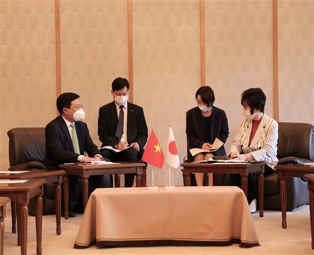 Le vice-PM Pham Binh Minh appelle le Japon à investir plus au Vietnam