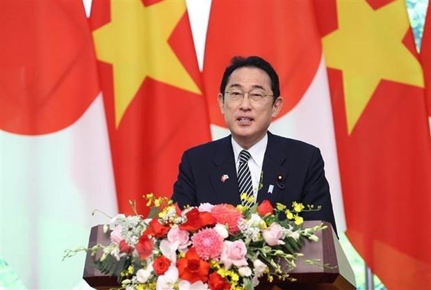 La visite du PM japonais au Vietnam marque une nouvelle étape des relations bilatérales