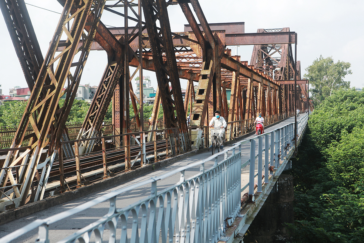 Le pont Long Bien de Hanoï va connaître une évaluation et une réparation majeures