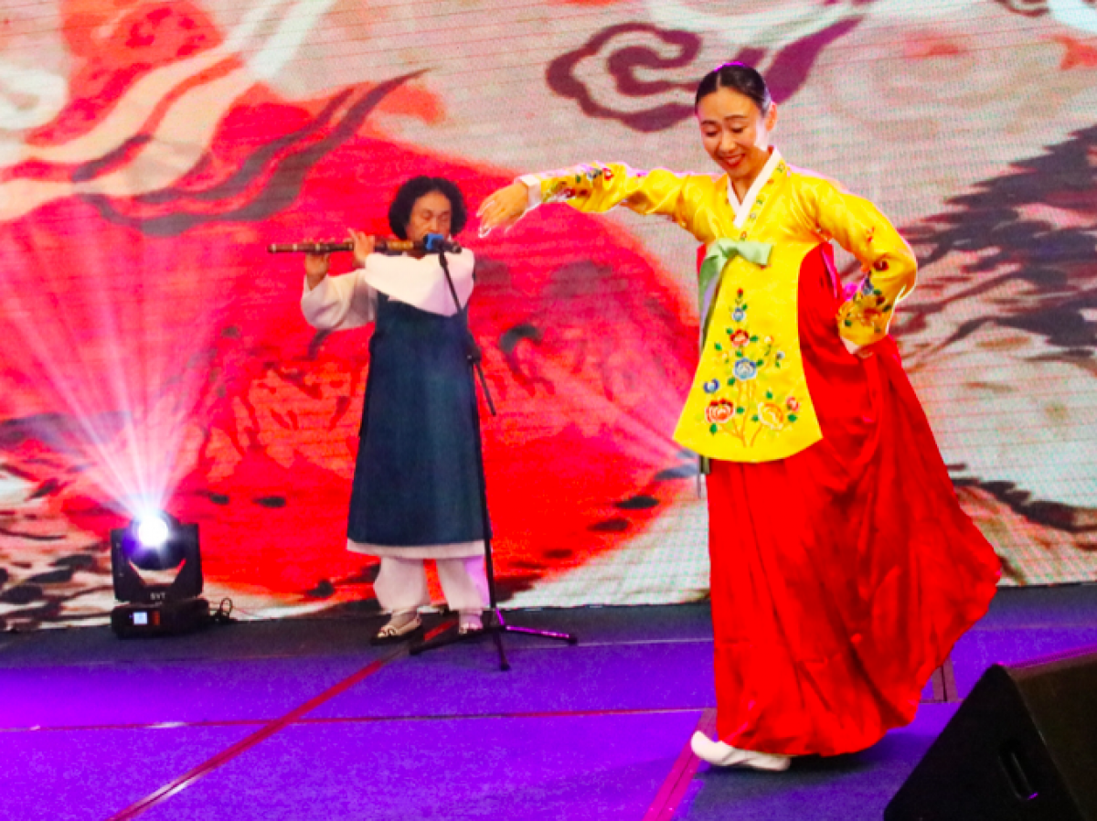 Passion Show Nha Trang 2022 promeut la culture vietnamienne et sud-coréenne