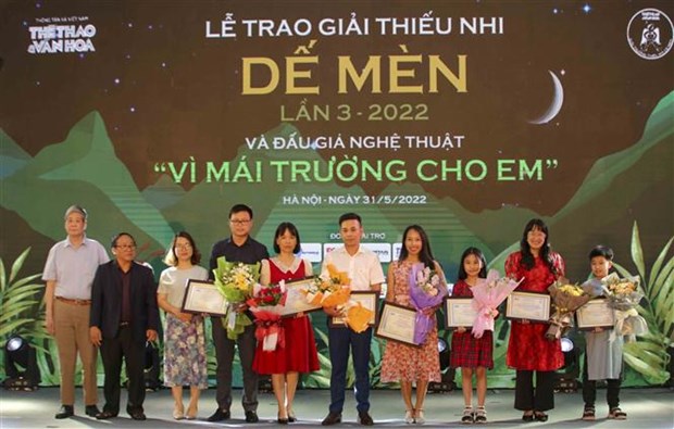 Le Prix Dê mèn 2022 couronne ses aspirants mais attend son chevalier