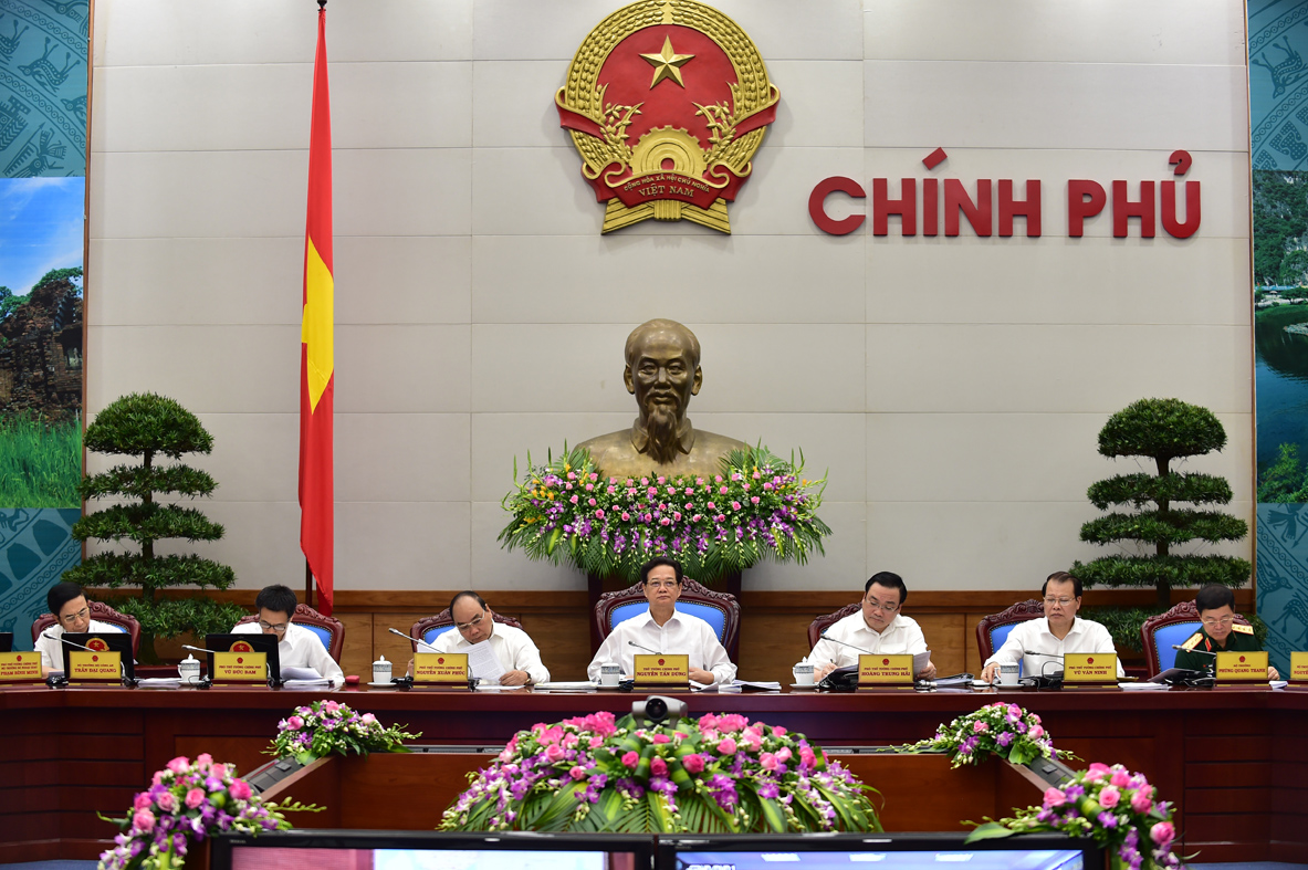 越南政府十一月份例会召开