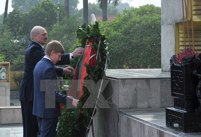 白俄罗斯总统圆满结束对越南的访问