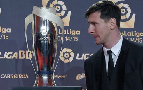 西甲颁奖：梅西两最佳巴萨获5奖