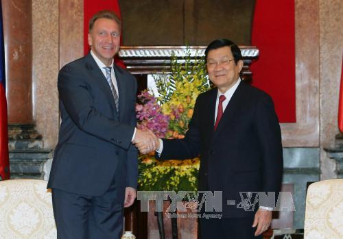 国家主席张晋创会见俄罗斯副总理