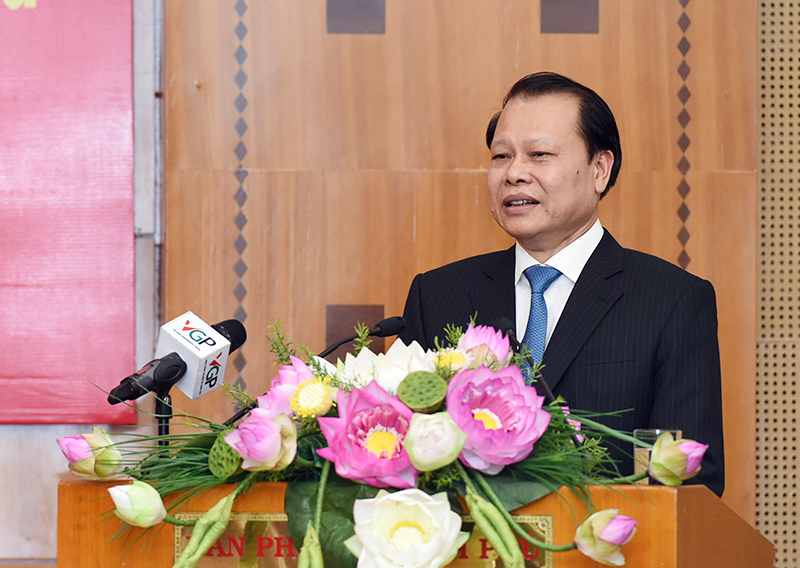 越南政府办公厅隆重举行授勋仪式