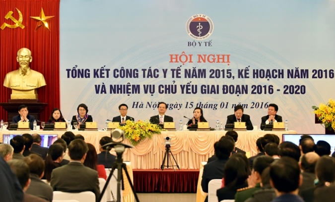 阮晋勇总理：卫生部应关注建设才德兼备的医师队伍