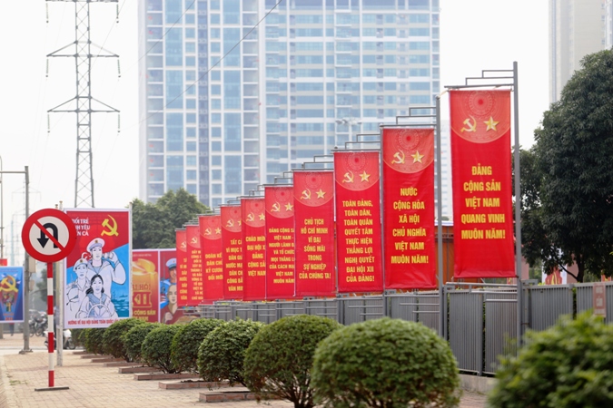 比利时工人党和欧越友好议员小组预祝越共十二大胜利召开