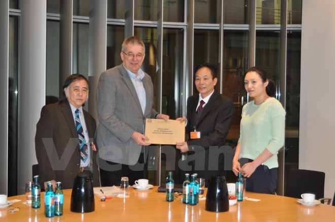 旅德越南侨胞第二次向德国联邦议会致公开信反对中国在东海的行动