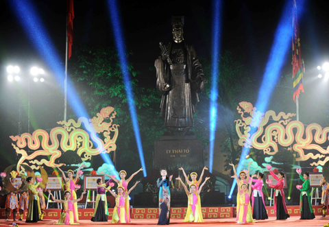 喜迎2016年丙申春节文艺活动在河内纷纷举行