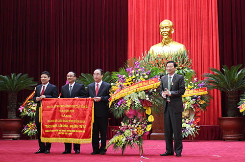广宁省省委举行党内政部门成立50周年纪念典礼