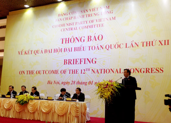 越共中央对外部向各国驻越外交使团和国际组织代表介绍越共十二大结果