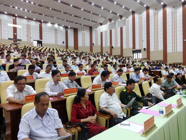 茶荣省概要通报越共十一届十三中全会结果