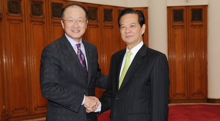 越南政府总理阮晋勇会见世行行长金墉