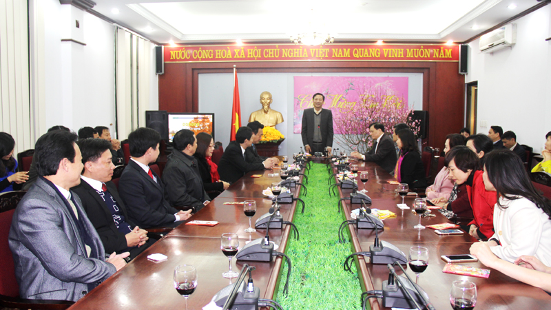 广宁省人民议会和国会代表团办公室举行春节见面会