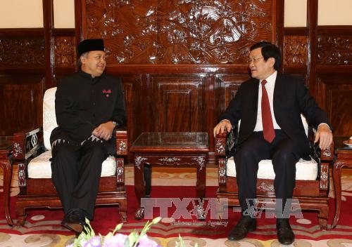 国家主席张晋创接受四国新任驻越大使递交国书