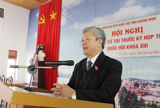 广宁省国会代表接触姑苏县和云屯县选民