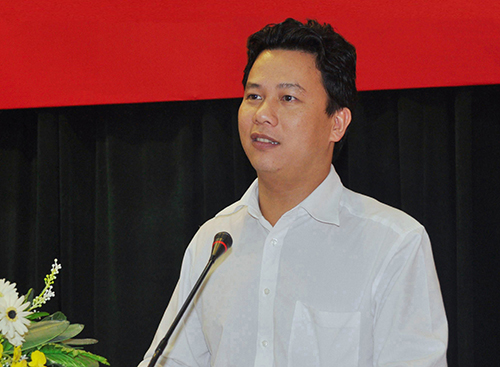 邓国庆同志被选为河静省人民委员会主席