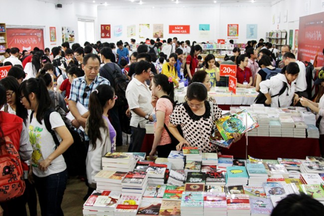 第三次越南图书日——爱书者的节日