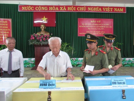 胡志明市选民投票率达99