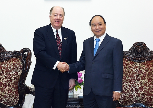 越南政府总理阮春福会见美国——东盟商务理事会代表团